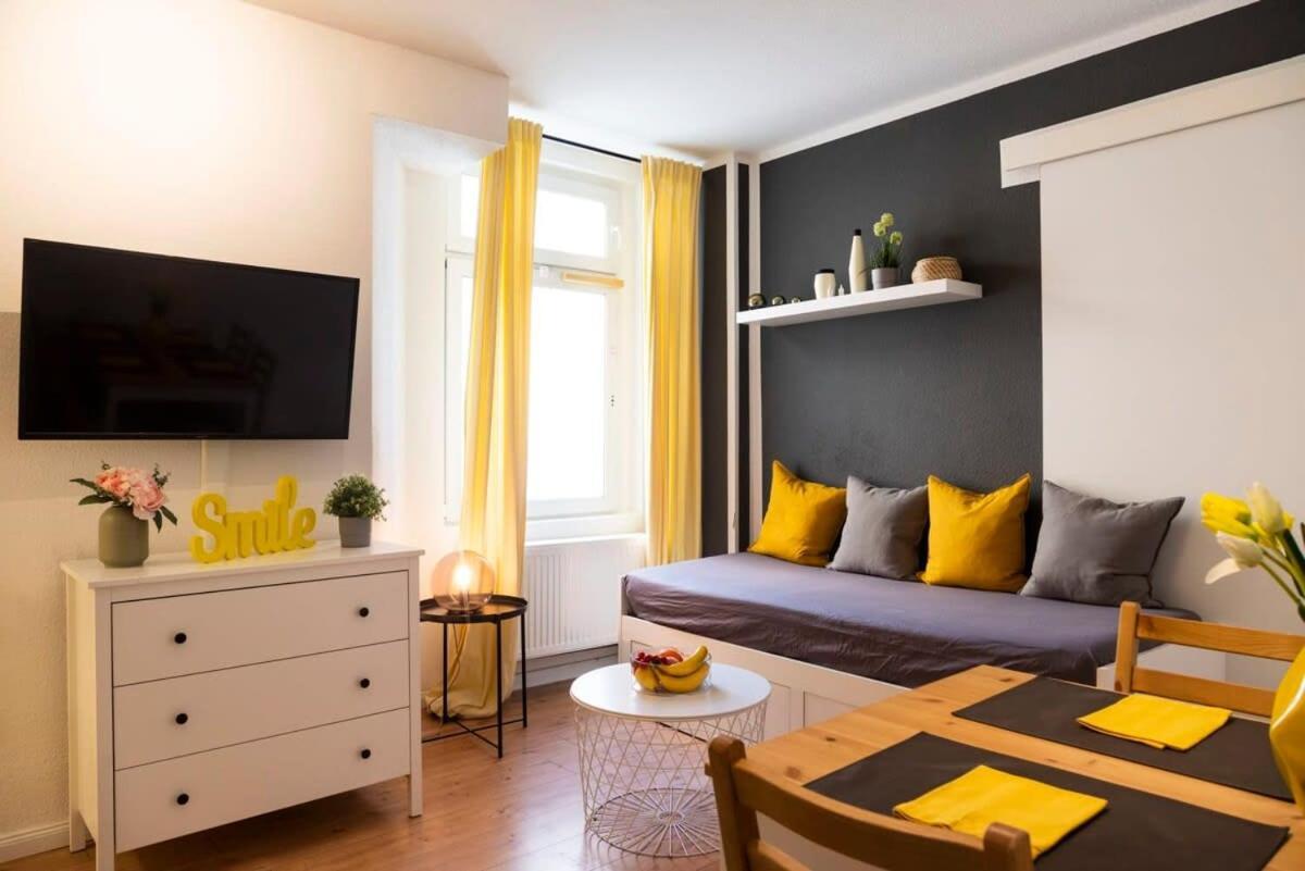 2 Bedroom In Great Location In Kreuzberg Berlin Dış mekan fotoğraf